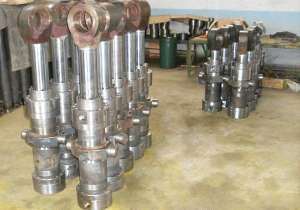 煉鋼設(shè)備液壓缸